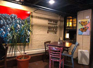 pennsylvania/lancaster/restaurant/on-orange