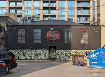 michigan/grand-rapids/downtown-grand-rapids/restaurant/stella-s-lounge