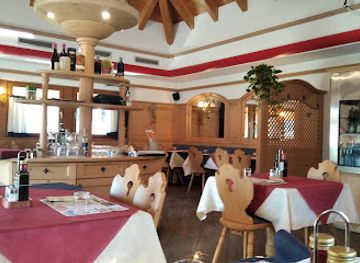 italy/val-di-non/restaurant/ristorante-3-cime-da-happy