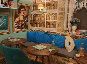 greece/monemvasia/restaurant/peinakotheke