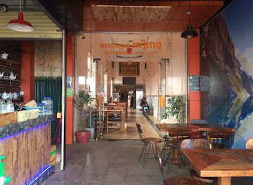 cambodia/mondulkiri/restaurant/avocado-restaurant-home-cafe