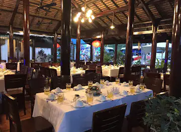 Fishing Village Hotel & Restaurant