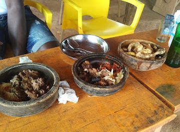 cote-d-ivoire/yamoussoukro-autonomous-district/restaurant/bolikro-chez-wolf