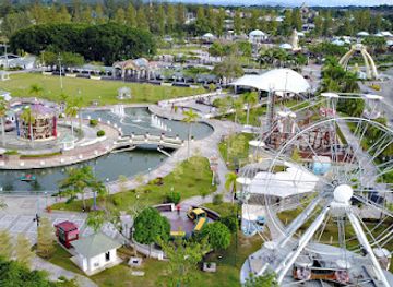brunei/bukit-shahbandar-recreational-park/restaurant/jerudong-park-playground