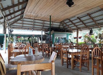 honduras/mosquito-coast/restaurant/restaurante-sabor-a-costa