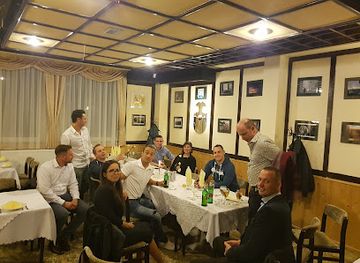 hungary/gyor/restaurant/marcal-etterem