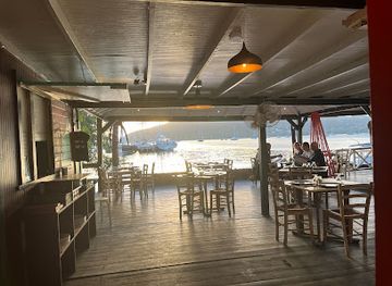 antigua-and-barbuda/english-harbour/restaurant/indian-summer