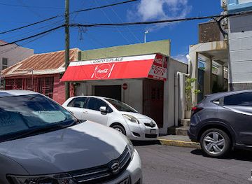 saint-kitts-and-nevis/basseterre/restaurant/cisco-s-place