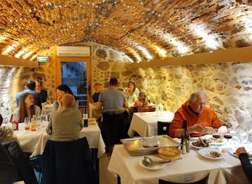 italy/calanques-of-piana/restaurant/la-voute