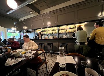 michigan/grand-rapids/heritage-hill/restaurant/littlebird