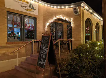 Yellow Brix Restaurant