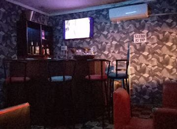 cote-d-ivoire/san-pedro/restaurant/chez-les-filles