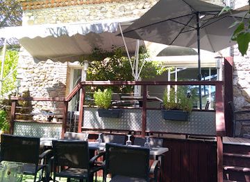 france/ardèche-gorges/restaurant/le-petit-jardin