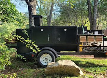 west-virginia/hatfield-mccoy-mountains/restaurant/almost-heaven-smokehouse