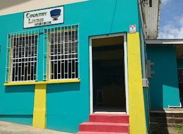 grenada/grand-etang-lake/restaurant/country-living