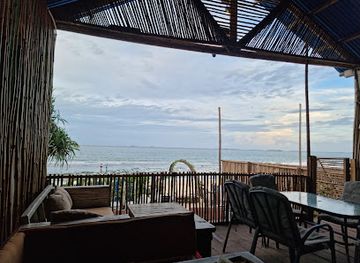 tanzania/lake-zone/restaurant/thii-balcony-iranian-restaurant