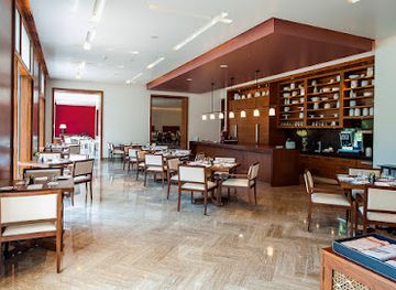 india/chennai/restaurant/the-dining-room