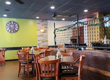 arkansas/fayetteville/restaurant/renzo-s-pasta-italian-steakhouse
