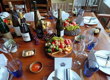 new-york/finger-lakes-region/restaurant/f-l-x-table