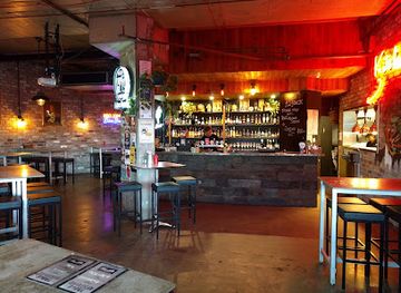 australia/sunshine-coast/restaurant/dirty-moes