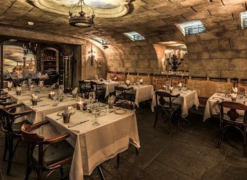 switzerland/zurich/restaurant/king-s-cave