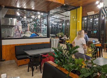 united-arab-emirates/sharjah/al-majaz/restaurant/raseef-7