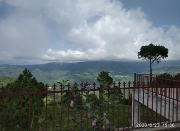 india/himalayas/restaurant/himalaya-hills-heights