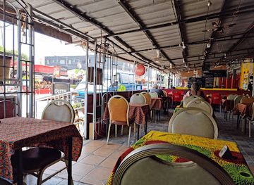 the-gambia/banjul/restaurant/african-queen-restaurant