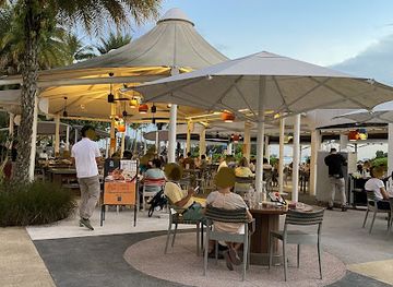 singapore/sentosa-island/restaurant/trapizza