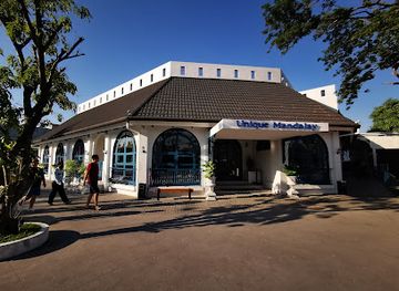 myanmar-burma/kayin-state/restaurant/unique-mandalay-brasserie