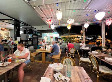 australia/airlie-beach/restaurant/korean-bbq-grill-d-viet-house