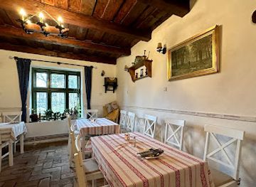 hungary/matra-mountains/restaurant/csarda-19