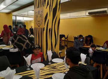 bangladesh/eastern-bengal/restaurant/royal-bengal-restaurant