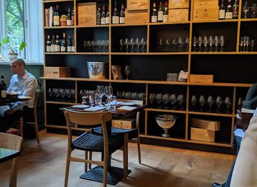 denmark/copenhagen/frederiksberg/restaurant/enomania