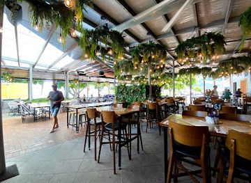 australia/airlie-beach/restaurant/the-pub