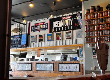 maryland/assateague-island-national-seashore/restaurant/bull-on-the-beach