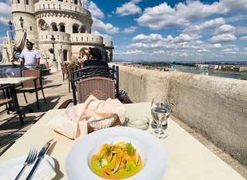 hungary/budapest/restaurant/halaszbastya-etterem