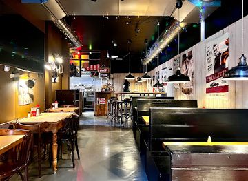 iceland/kopavogur/restaurant/tommi-s-burger-joint