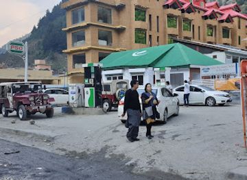 pakistan/naran/restaurant/gujranwala-tikka-inn