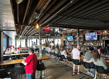 missouri/current-river/restaurant/mary-jane-bourbon-smokehouse