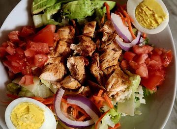 north-dakota/minot/restaurant/legacy-soul-food-3rd-generation