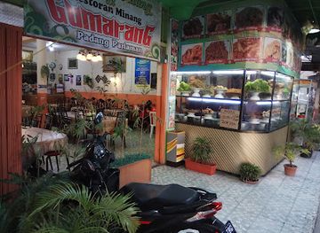 indonesia/north-sumatra/restaurant/restaurant-minang-gumarang
