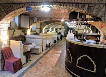 hungary/szeged/restaurant/taj-mahal-etterem