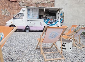poland/tarnow/restaurant/foodtruck-tarnow
