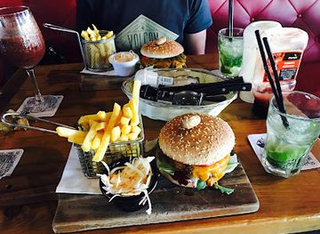 malta/qawra/restaurant/cheeky-monkey-gastropub