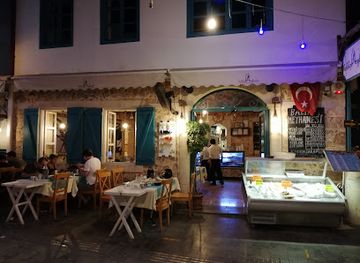 turkiye/antalya/kaleici/restaurant/balikci-meyhanesi-kaleici