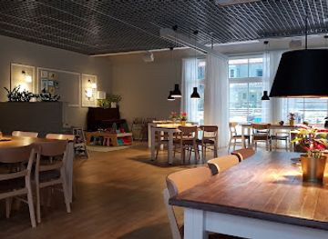 estonia/harju-county/restaurant/valkla-rannaresto