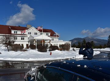 new-hampshire/white-mountains/restaurant/ledges-restaurant-at-the-white-mountain-hotel