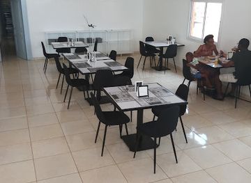 gabon/ogooue-maritime-province/restaurant/cakes-gourmandises