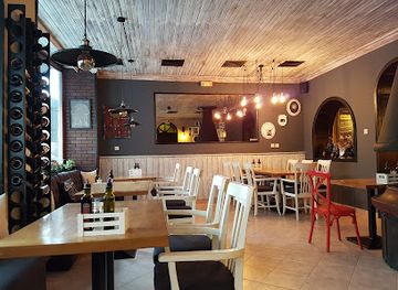 bulgaria/moesia/restaurant/smokini